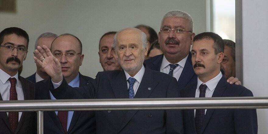 Bahçeli Mhp Genel Merkezi'ndeki Mesaisine Başladı