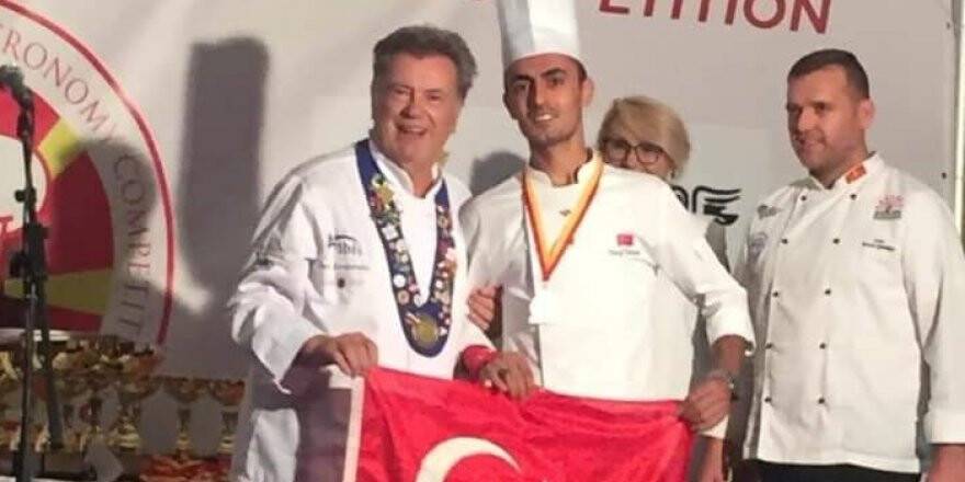 Selçuk Üniversitesi öğrencisinden 2 altın madalya