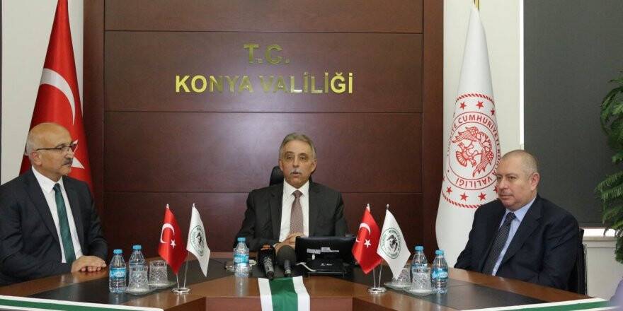 Konyaspor Öğrencilere Sporu Sevdirecek