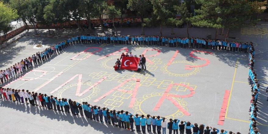 Karatay Cengiz Topel İlkokulu'ndan Mehmetçiğe destek