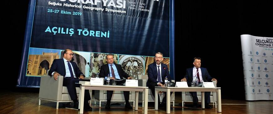 “Uluslararası Selçuklu Tarihi Coğrafyası; Suriye, Irak Filistin Sempozyumu” başladı