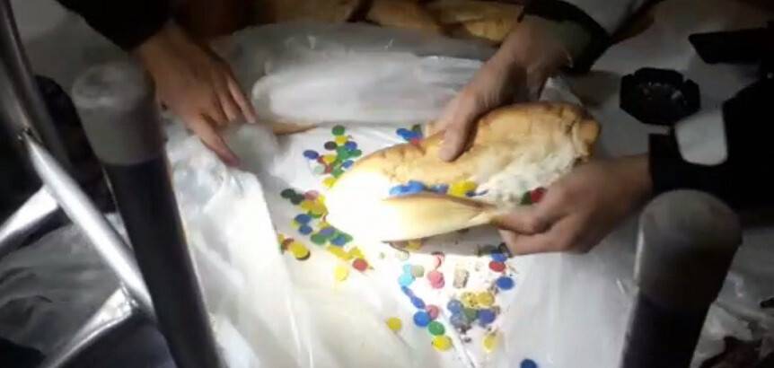Ekmek içinden tombala pulu çıktı