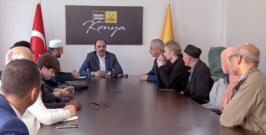 Müslüman olan İngiliz grup Konya’da eğitim alıyor