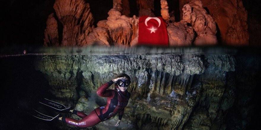 Şahika Ercümen'den Dünya Rekoru