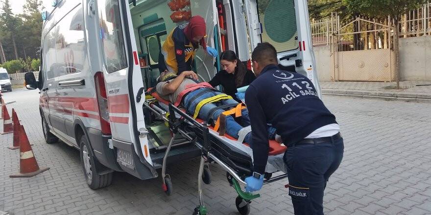 Kontrolden çıkan tır şarampole indi: 1 yaralı