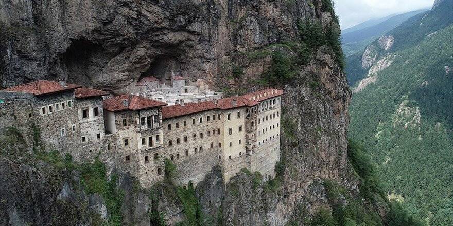 Sümela Manastırı'nı 4 Ayda 220 Bin Kişi Ziyaret Etti