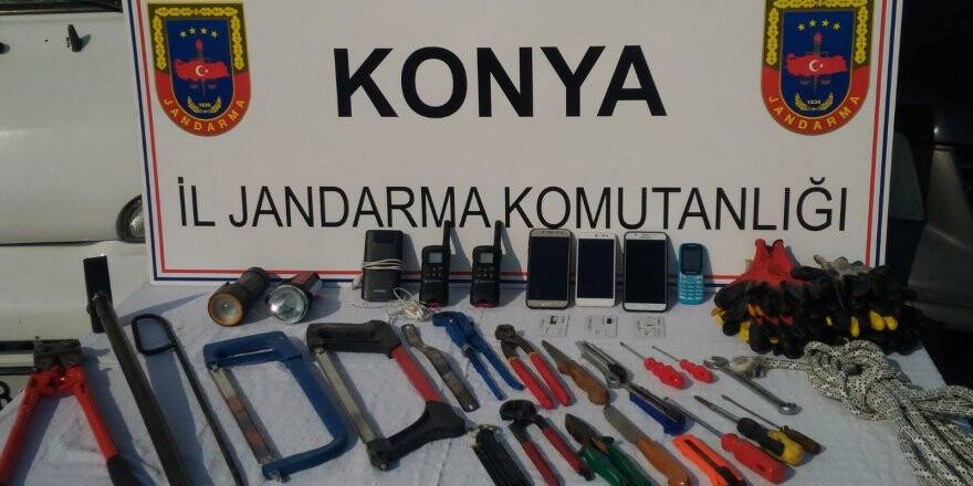 Konya'da Telefon Hattından Kablo Hırsızlığı