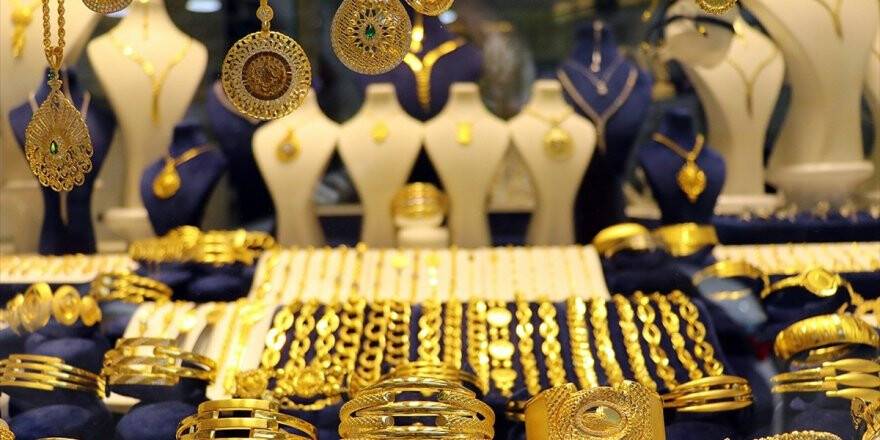 Altının Kilogramı 281 Bin 700 Liraya Yükseldi