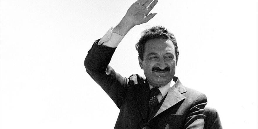 'Türk Siyasetinin Karaoğlanı'nın Vefatının Üzerinden 13 Yıl Geçti