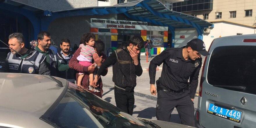 Çocuklarını sokağa terk eden anne baba adli kontrolle serbest