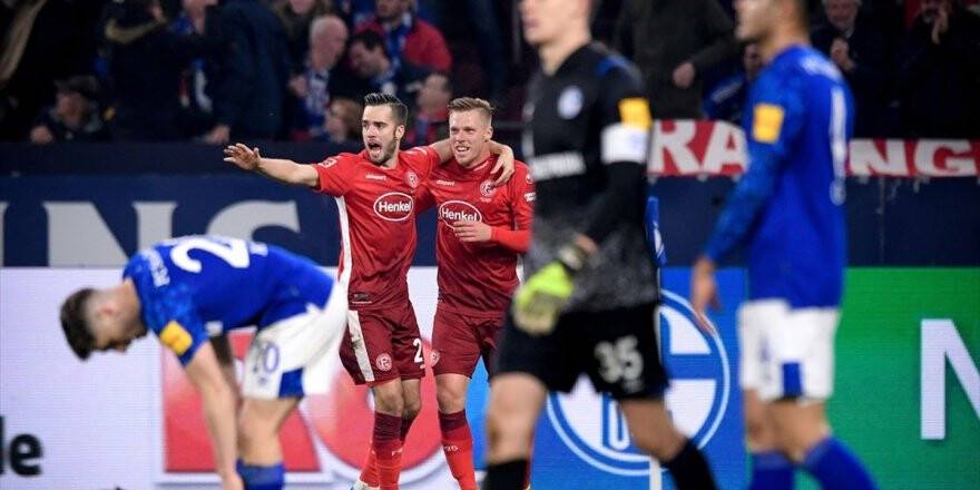 Schalke 04-fortuna Düsseldorf Maçı 3-3 Berabere Bitti