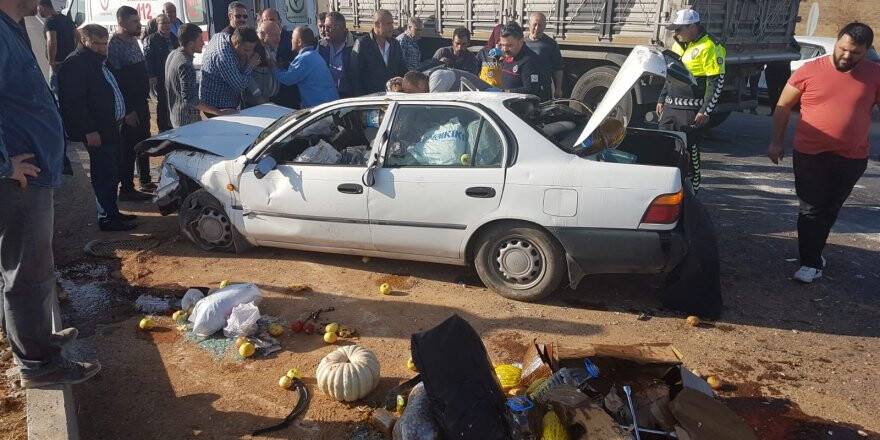 Ilgın'da Otomobil Devrildi: 2 Yaralı