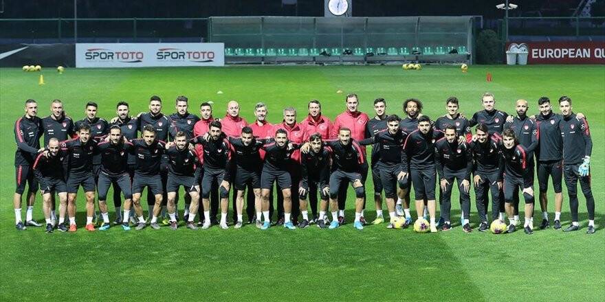 Türkiye, Euro 2020 Bileti İçin Sahada