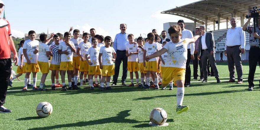 Konya Büyükşehir'den 7-18 Yaş Arası Gençlere spor imkanı