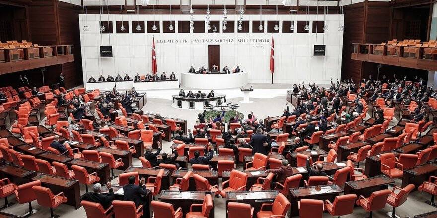 Meclis Yeni Vergi Düzenlemesi İçin Mesai Yapacak