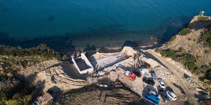 Karaburun'daki Sit Alanına Yapılan İnşaatta Yıkım Başladı