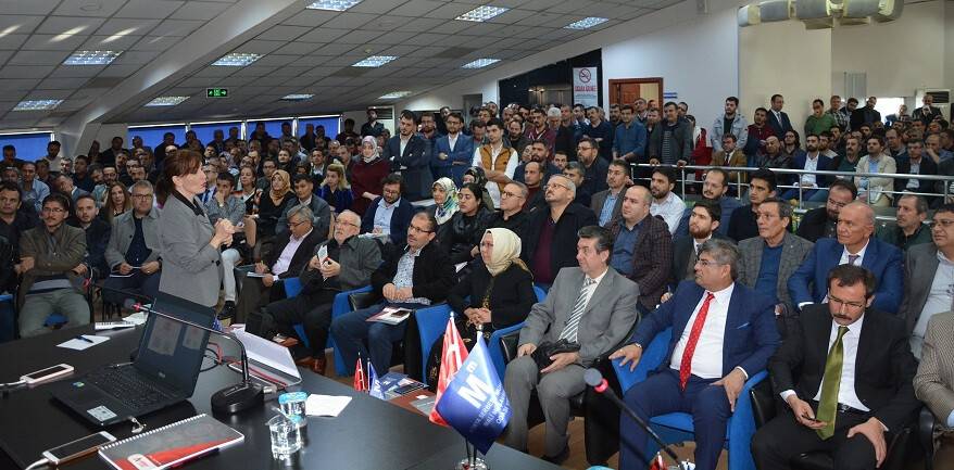 Konya SMMMO’da E-Dönüşüm Uygulamaları bilgilendirme semineri
