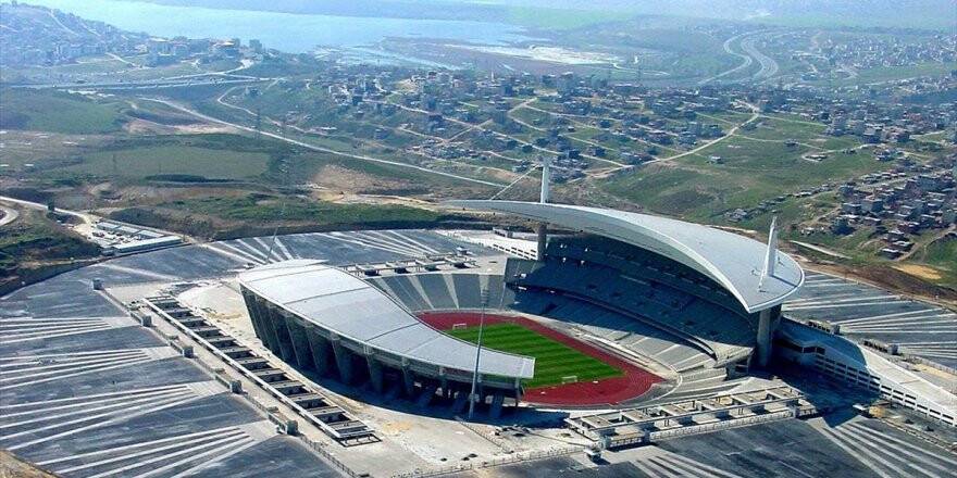 'Atatürk Olimpiyat Stadı'nın Üstünü Kapatarak Milli Takım Stadı Yapmayı Düşünüyoruz'