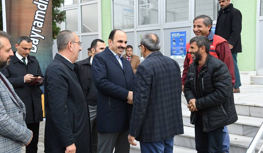 Başkan Altay vatandaşlarla bir araya geldi