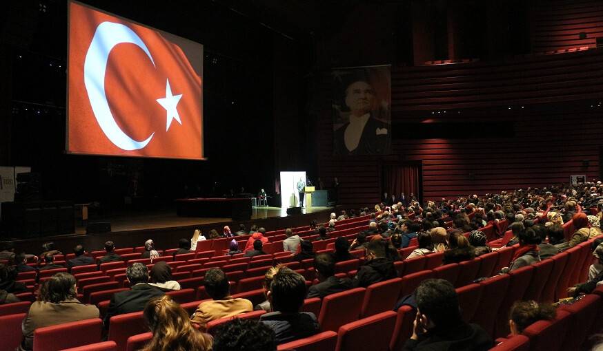 Öğretmenler Günü Konya'da etkinliklerle kutlandı