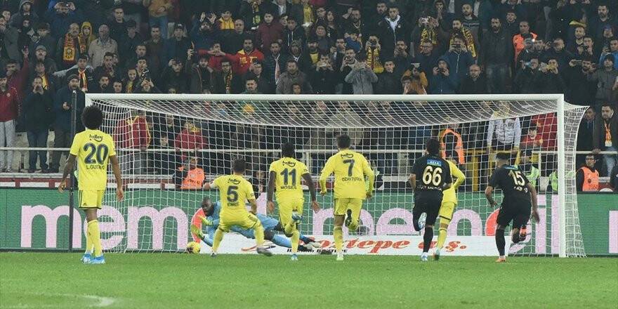 Fenerbahçe Malatya'dan 1 Puanla Döndü