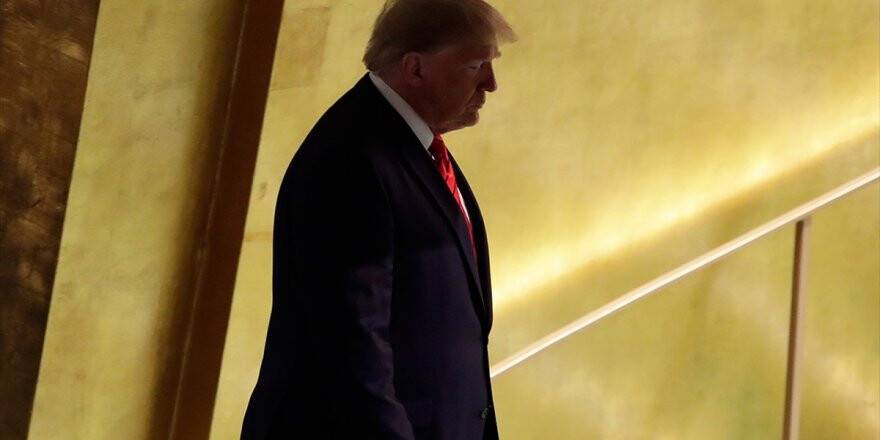 Trump'ın avukatı Giuliani, 2020 seçimleriyle ilgili jüri karşısında ifade verdi