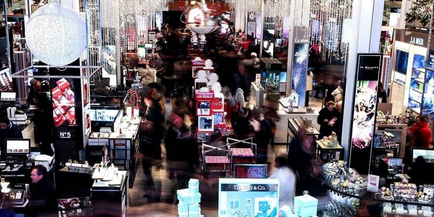 Abd'nin Tatil Sezonunda 730 Milyar Dolarla Rekor Satış Bekleniyor