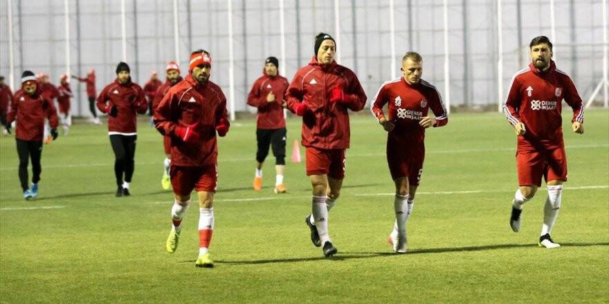 Sivasspor, Kasımpaşa Maçını 'Final' Gibi Görüyor