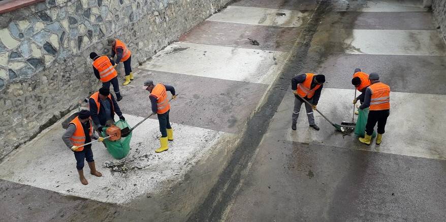 Akşehir Belediyesinden kış temizliği