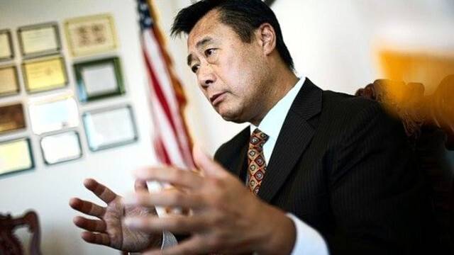 ABD'li senatör yolsuzluk ve rüşvetten gözaltında