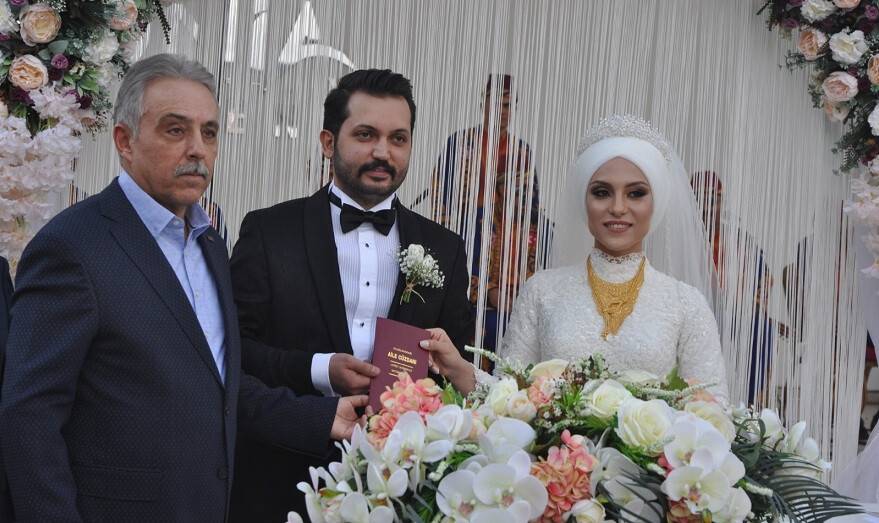 Candemir ve Doğan ailelerinin mutlu günü