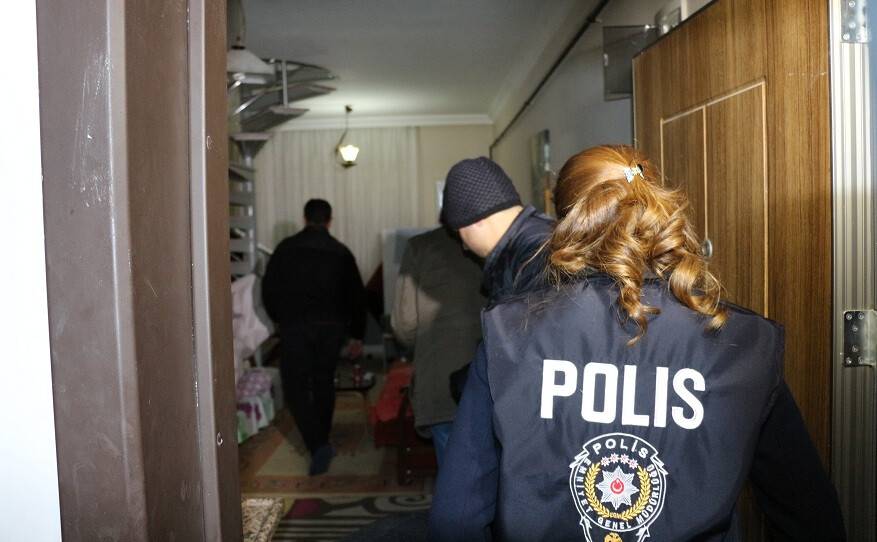 Konya'da fuhuş operasyonu: 5 gözaltı