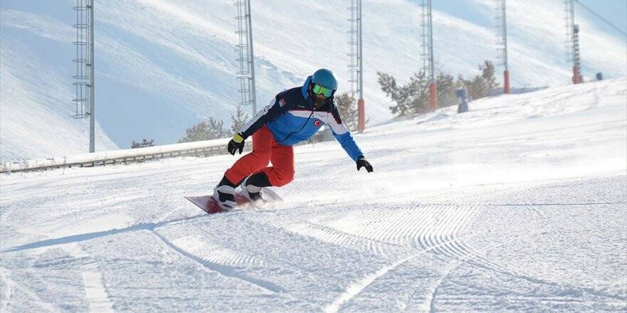 Palandöken Toplamda 100 Kilometreyi Bulan Pistleriyle Sezona 'Merhaba' Diyecek