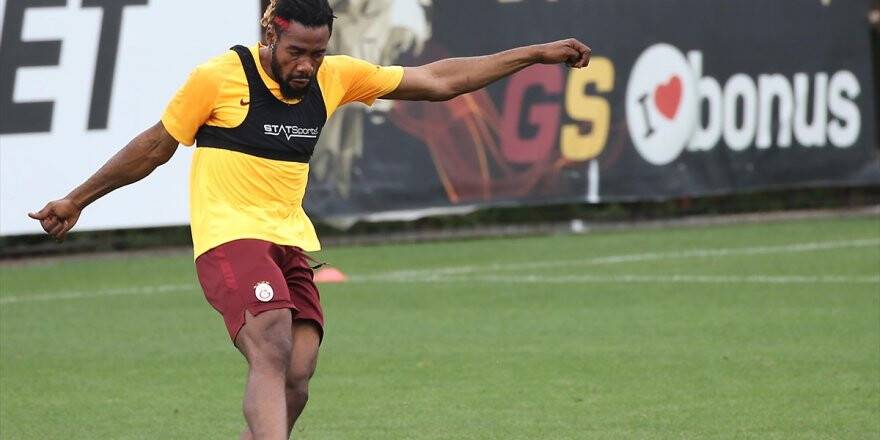 Galatasaray'da Luyindama Ameliyat Edildi
