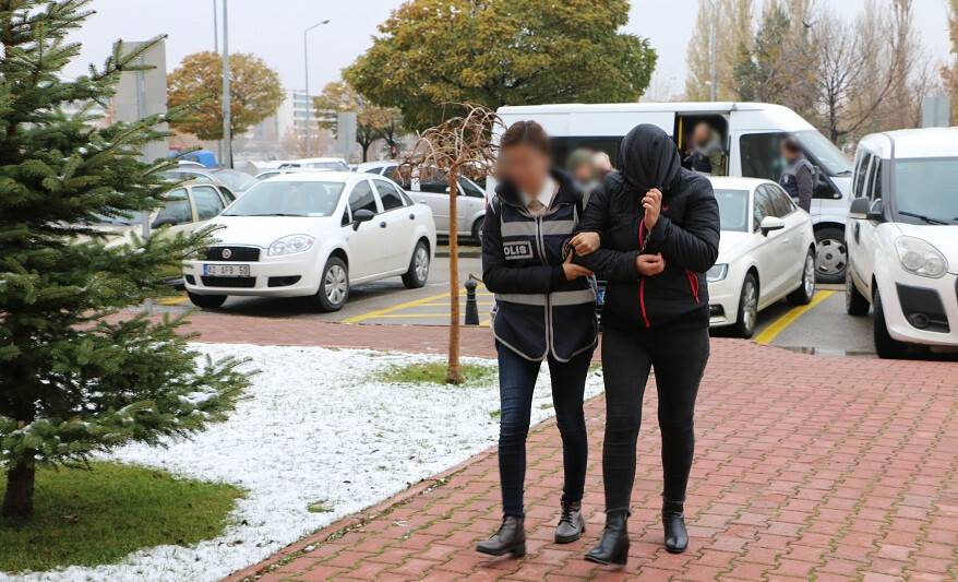 Fuhuş operasyonu şüphelileri adliyede