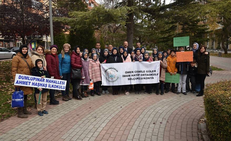 Nene Hatun Parkı’na öğrenci eli değdi