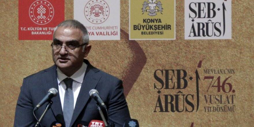Hazreti Mevlana'nın yolu insana İslam ile ayna tutmak