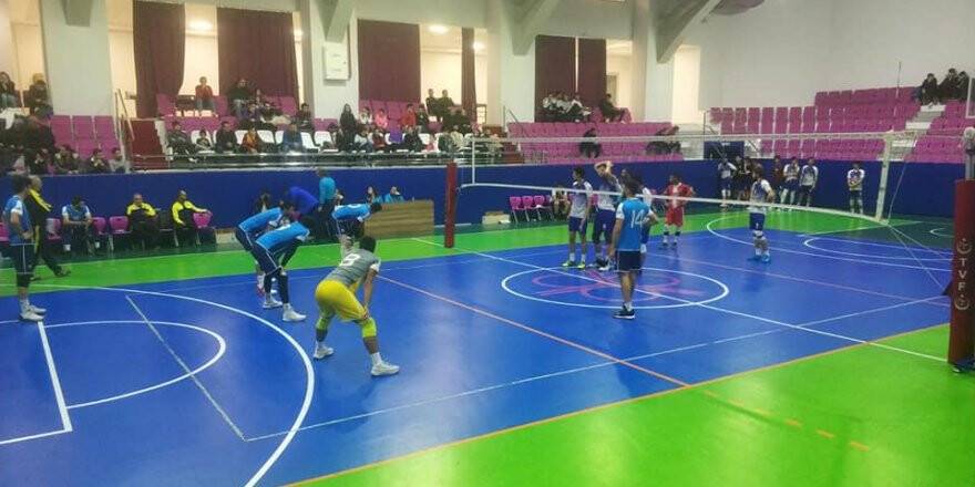 Konya Büyükşehir Voleybol takipte