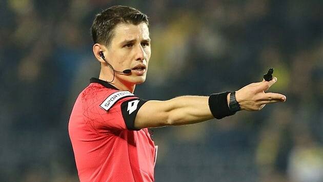 Konyaspor-Trabzonspor maçında düdük Meler'de