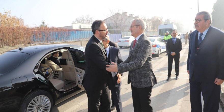 Bakan Kasapoğlu’ndan ziyaretler