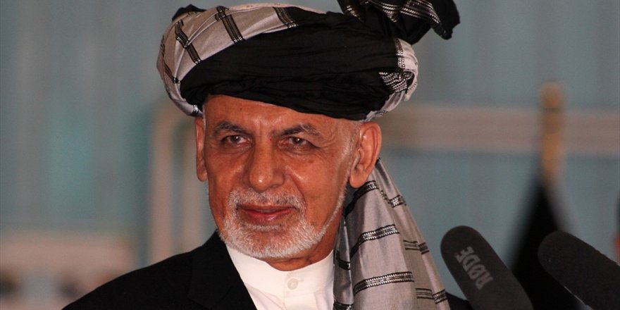 Afganistan Cumhurbaşkanı Eşref Gani ülkesinden ayrıldı