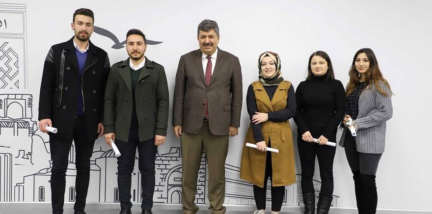 KTO Karataylı genç girişimciler sertifikalarını aldı