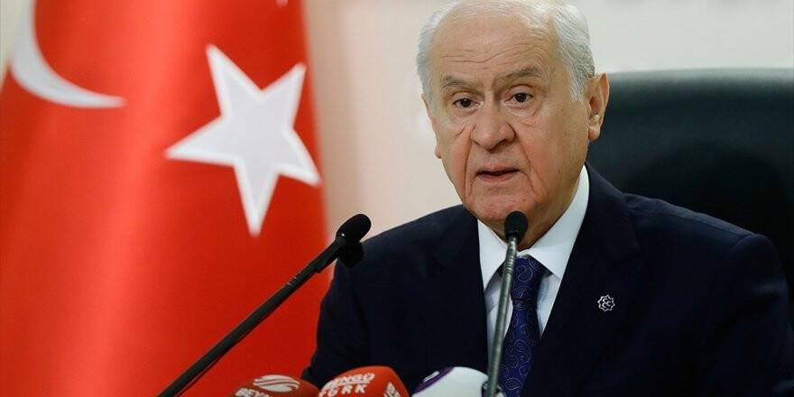 Bahçeli Yeni Yılda Yoğun Tempoda Çalışacak