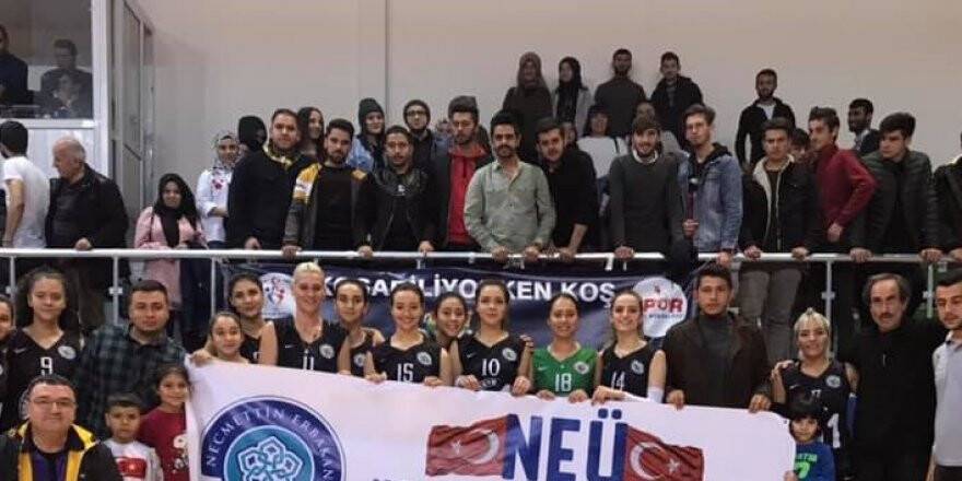 Ereğli Gençlik Merkezi ilk devreyi lider bitirdi