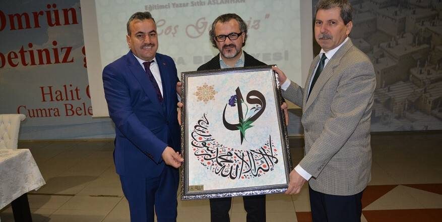 Çumra'da "Bilinçli Aile, Duyarlı Genç" konulu konferans düzenlendi