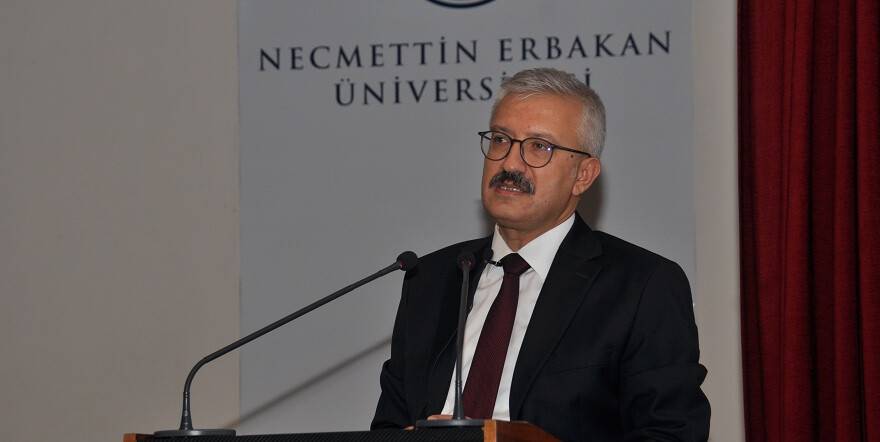 NEÜ’de bağımlılık konferansı