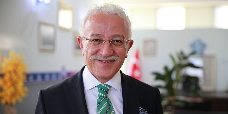 Rektör Zorlu: “Türkiye’nin otomobili, gelişen ve büyüyen Türkiye’nin nişanesi olacaktır”