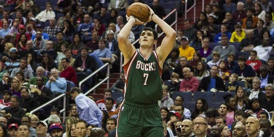 Nba'de Bucks Ersan İlyasova'nın Yıldızlaştığı Maçta Magic'i Yendi