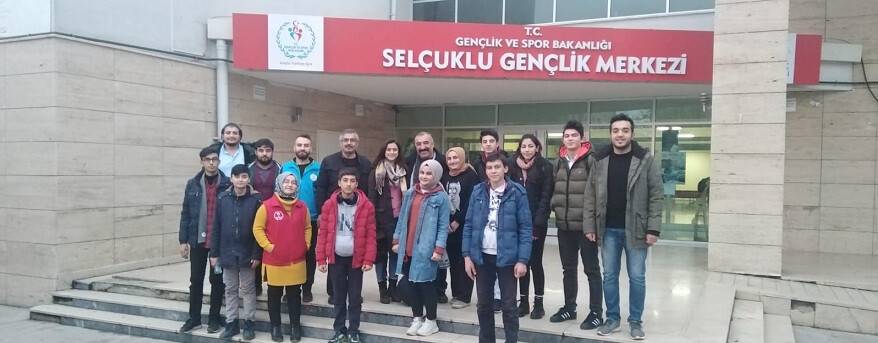 Yazar Fatih Şahin Işık Gençlik Merkezi’nde gençlerle buluştu