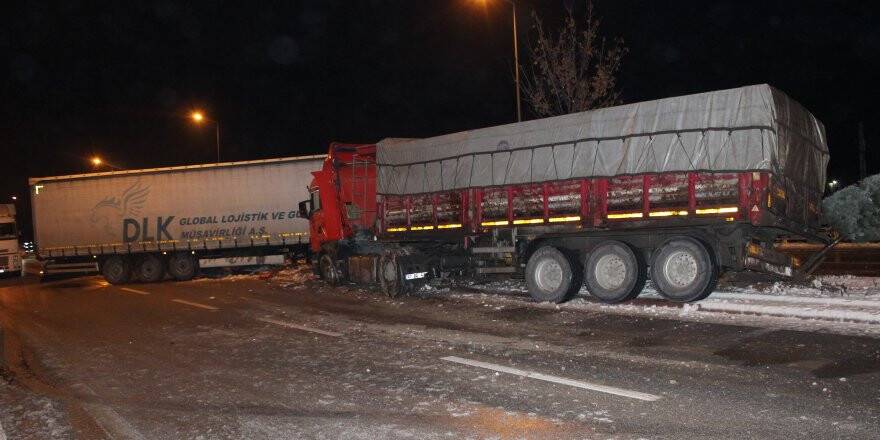 Konya'da gizli buzlanma kazaya neden oldu